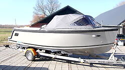 More information on the company profile!Watersport Reinders Beerta