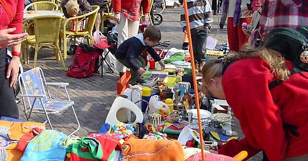 Vrijmarkt Stadskanaal (Koningsdag) Stadskanaal