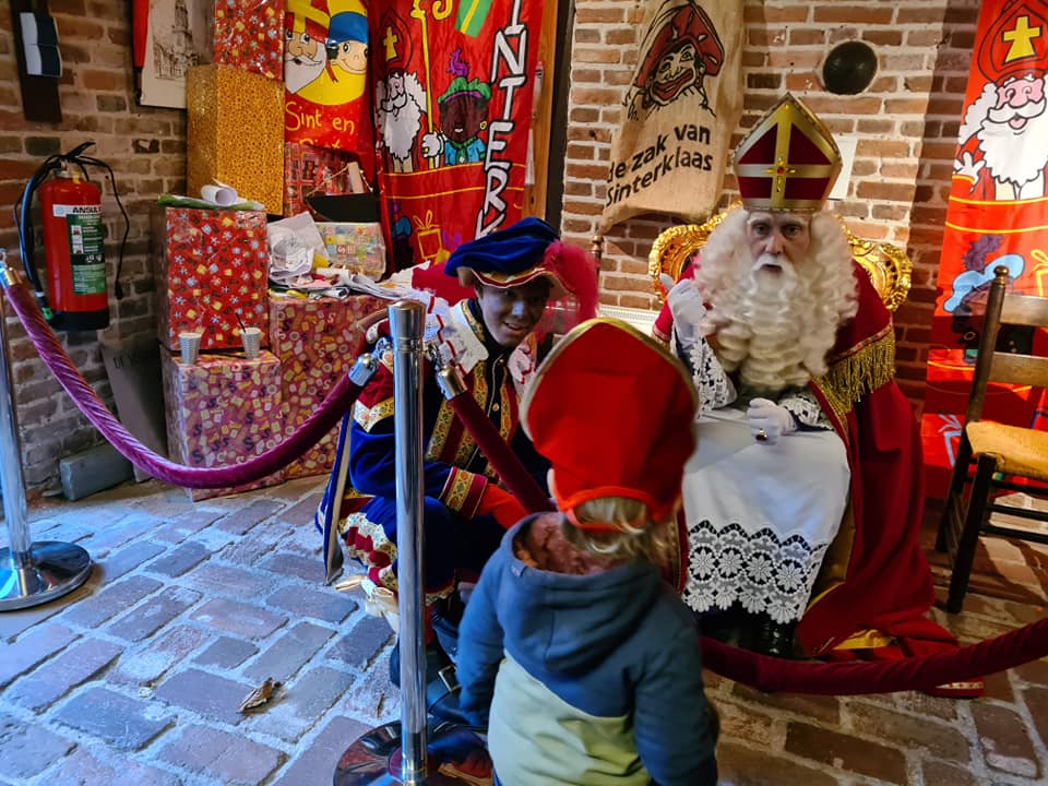 Op bezoek bij Sinterklaas in het Sinterklaashuis Winschoten