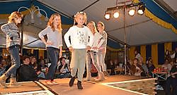 Modeshow lichtweek 2015 Wedde, Westerwolde