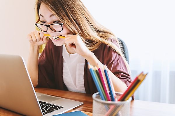 Oost-Groningers oefenen deze zomer theorie-examen voertuigbewijs