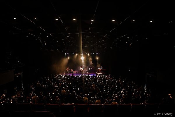 Henrik Freischlader met band bij Woodgrain BluesRockNight