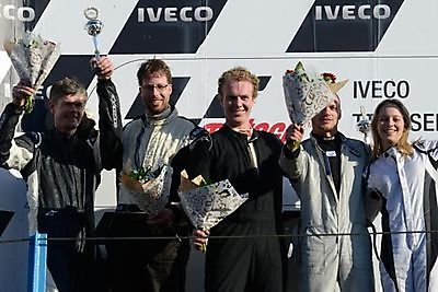 2x een podiumplaats tijdens de debuutraces Stadskanaal